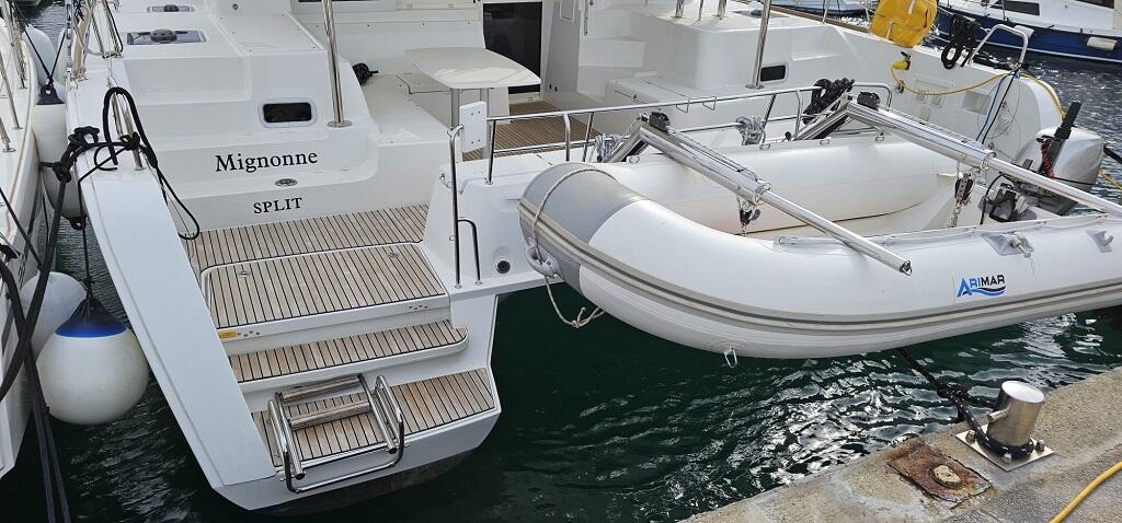 Catamaran 