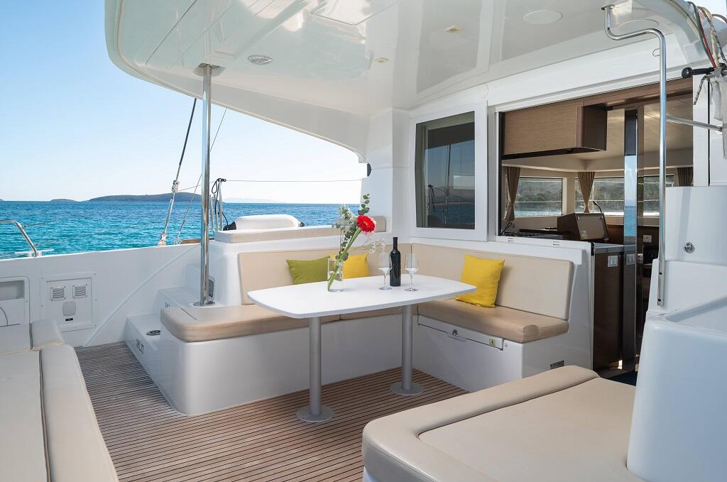 Catamaran 