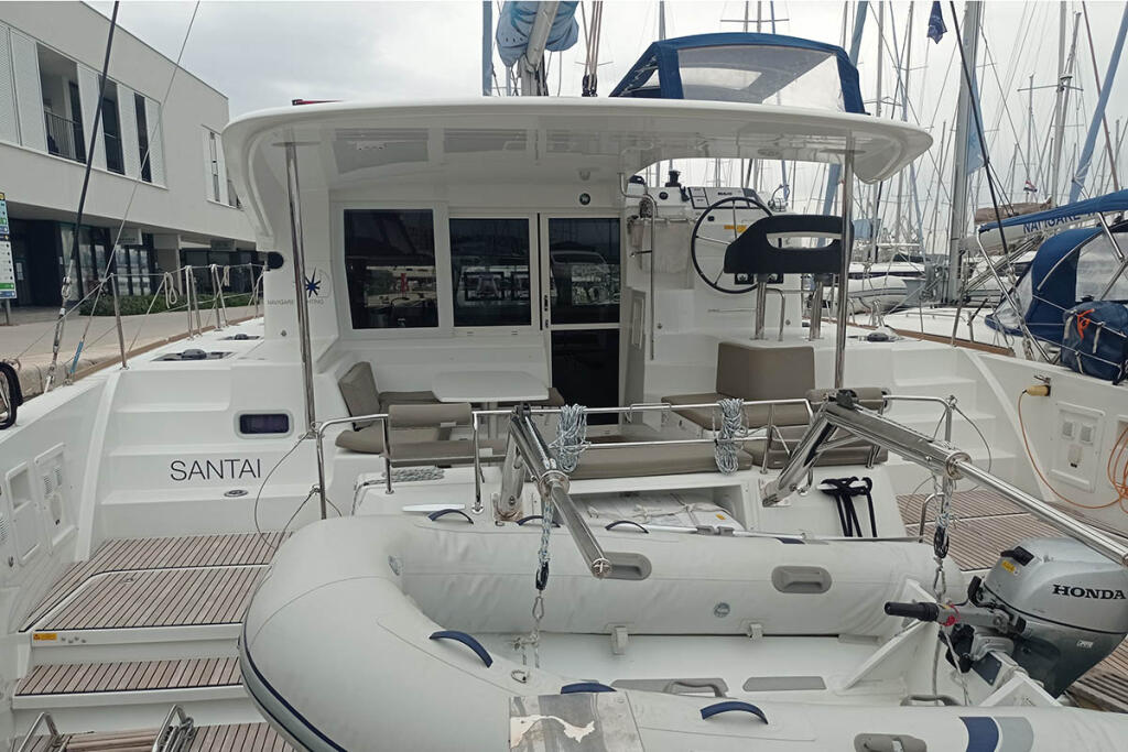 Catamaran 