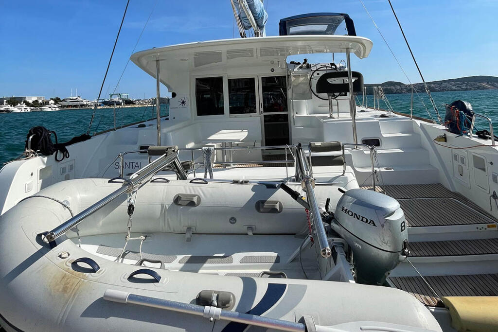 Catamaran 