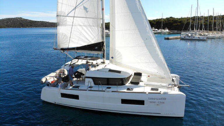 Catamaran 