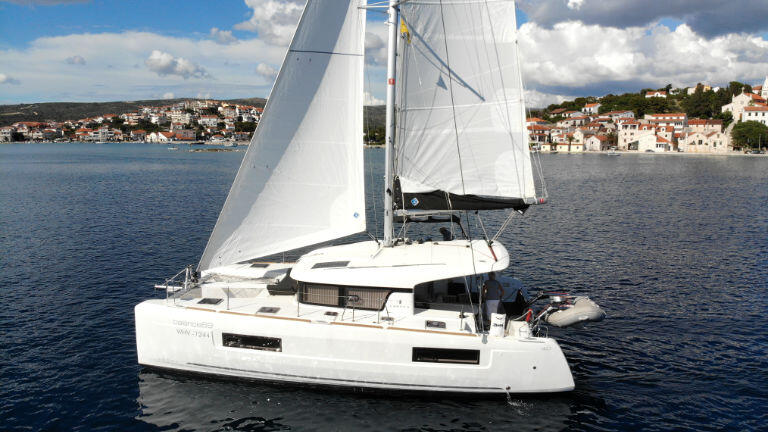 Catamaran 