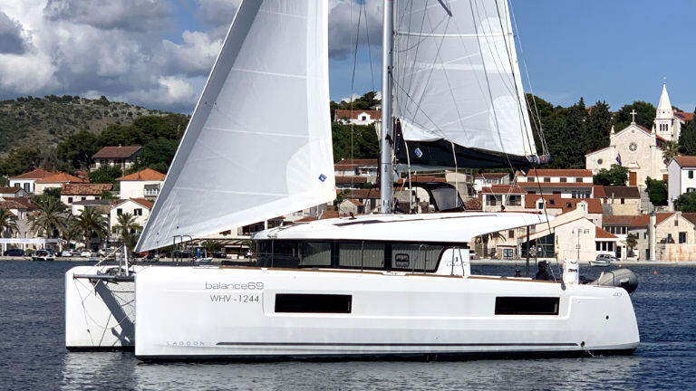 Catamaran 