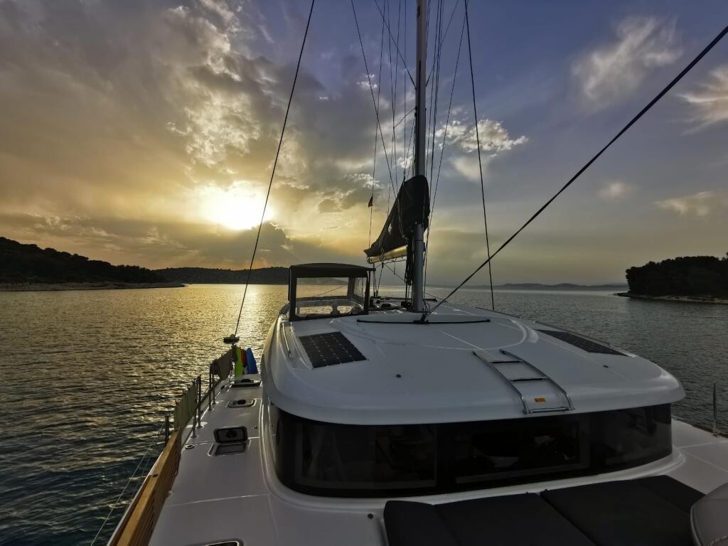 Catamaran 