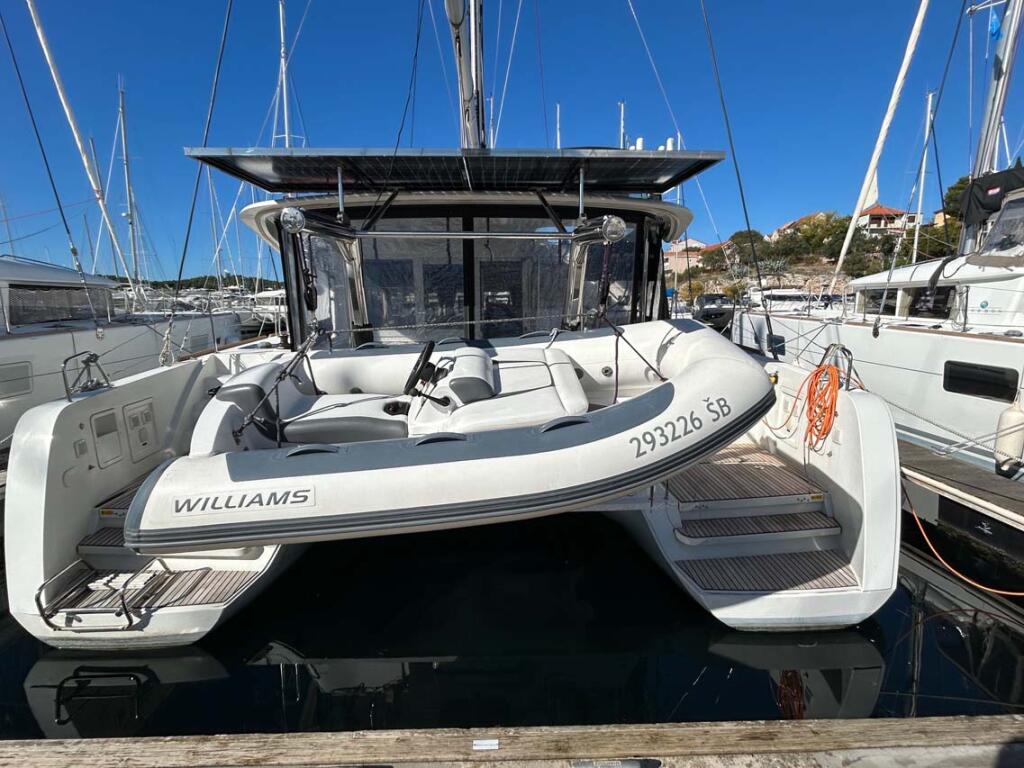Catamaran 