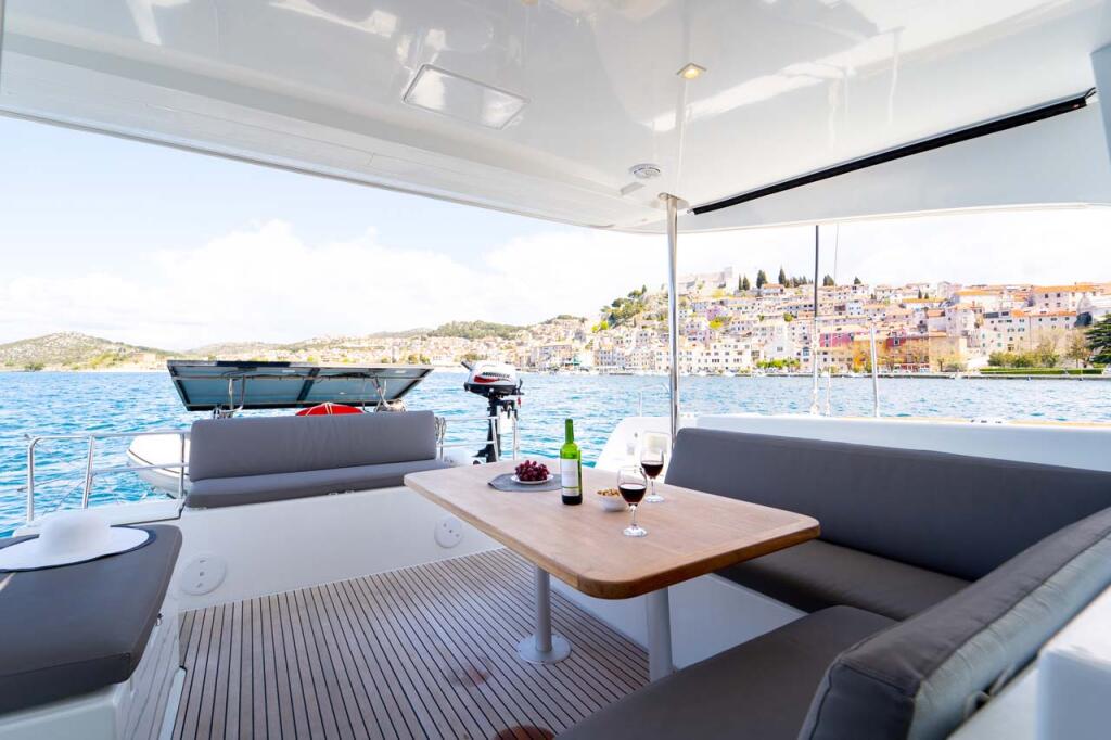 Catamaran 