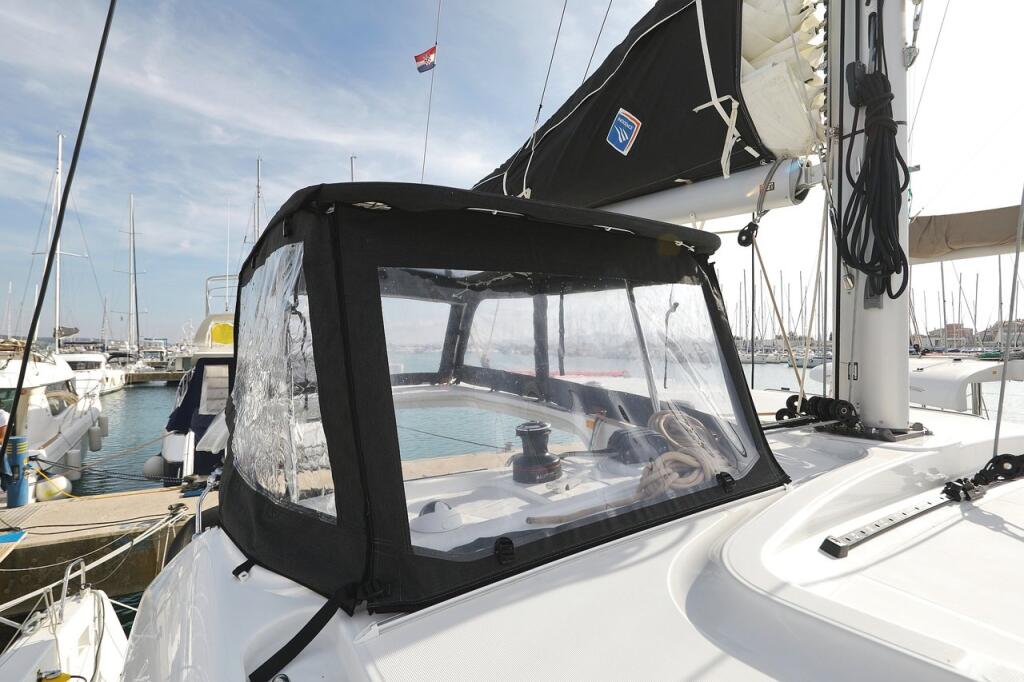 Catamaran 