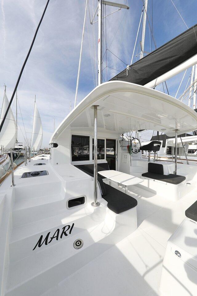 Catamaran 