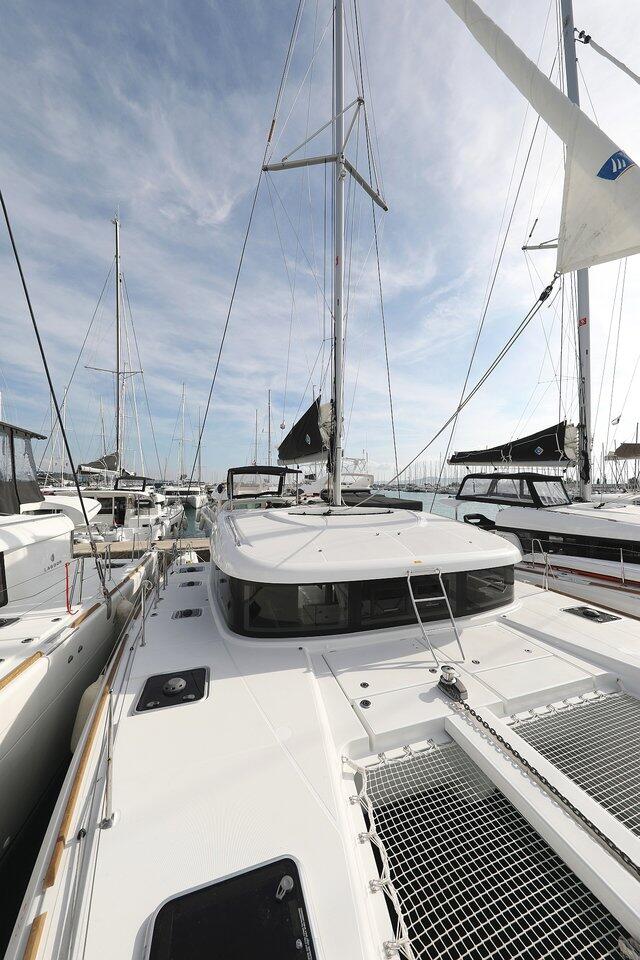 Catamaran 