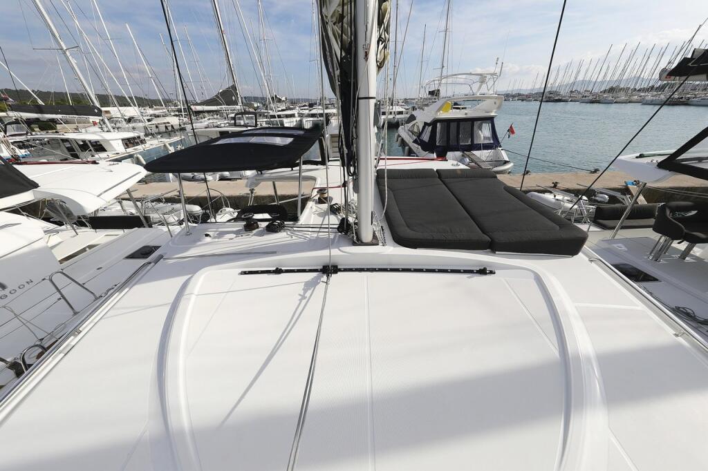 Catamaran 