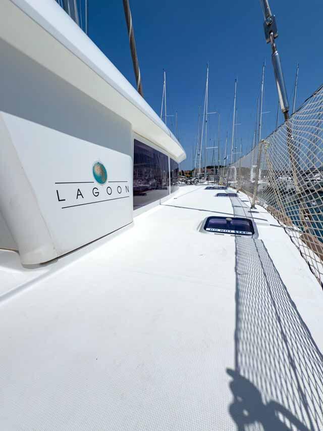Catamaran 