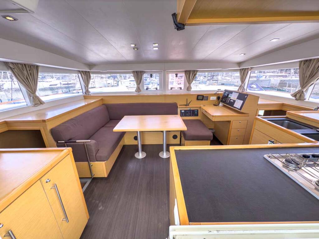 Catamaran 