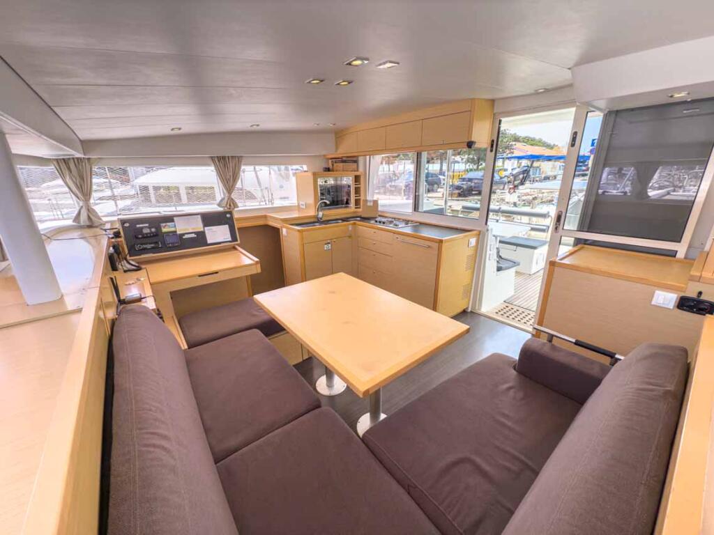 Catamaran 
