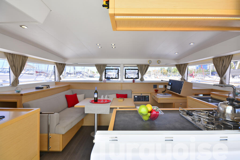 Catamaran 