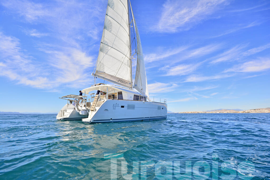 Catamaran 