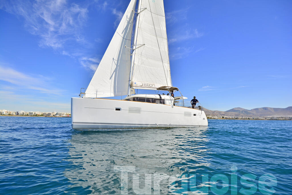 Catamaran 
