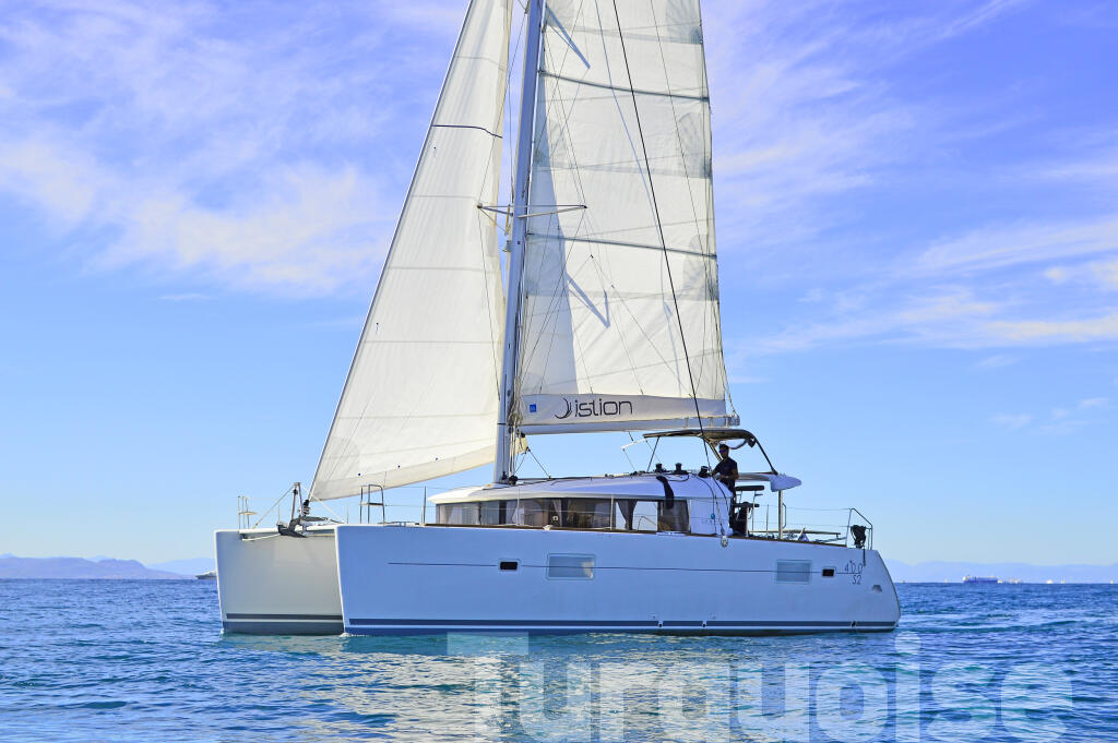 Catamaran 