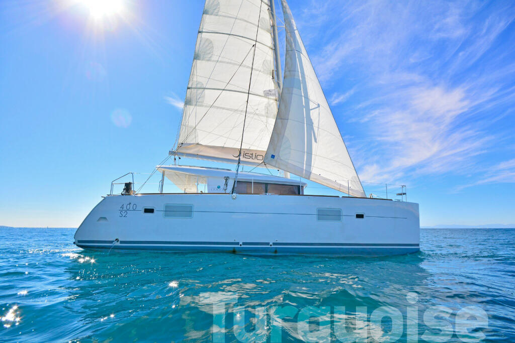 Catamaran 