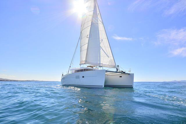 Catamaran 