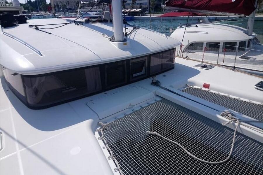 Catamaran 