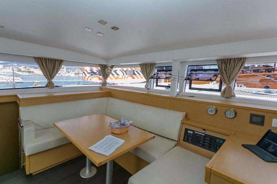 Catamaran 