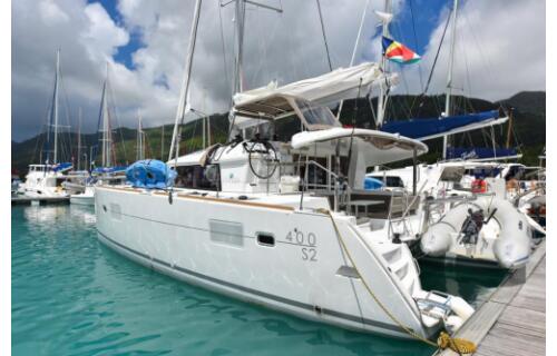 Catamaran 