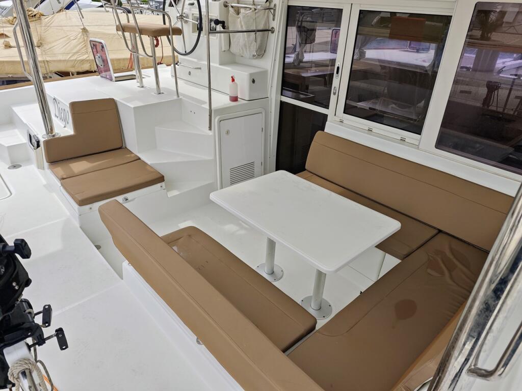 Catamaran 
