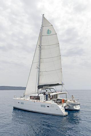 Catamaran 