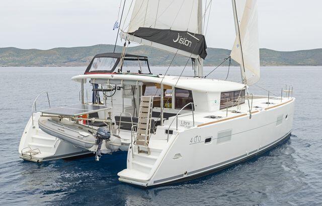Catamaran 