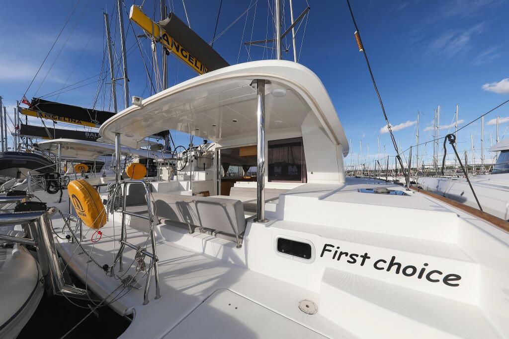 Catamaran 