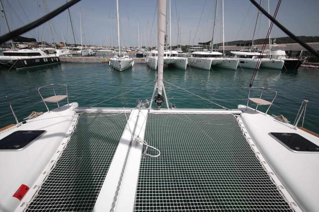 Catamaran 