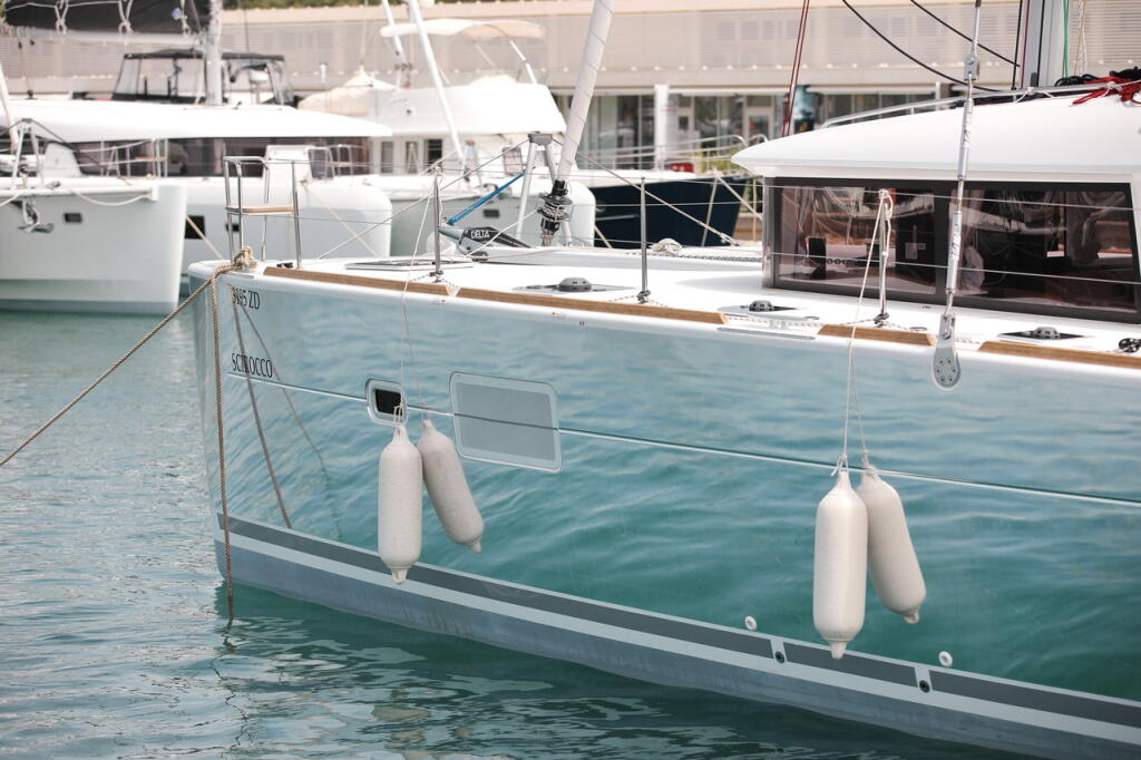 Catamaran 