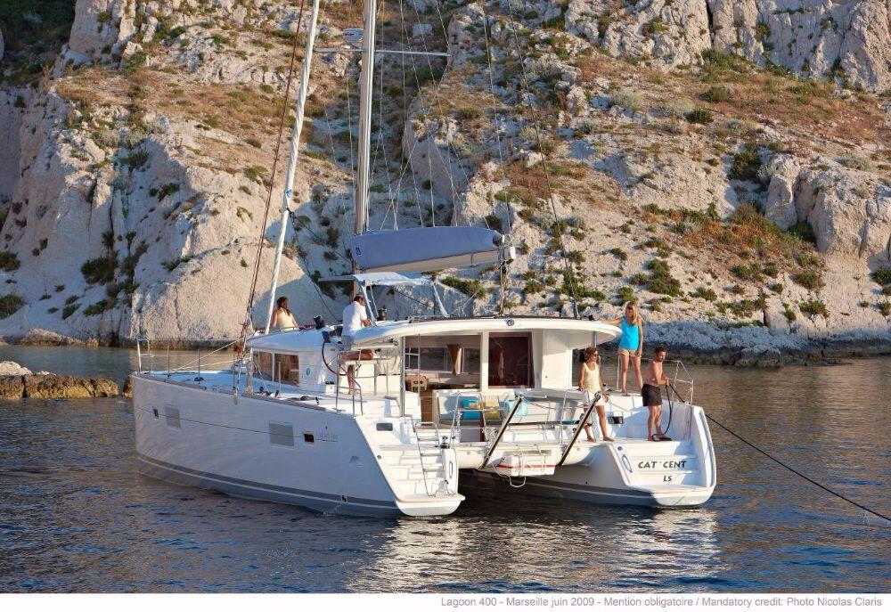 Catamaran 