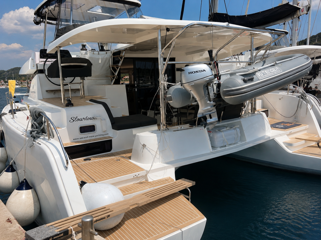 Catamaran 