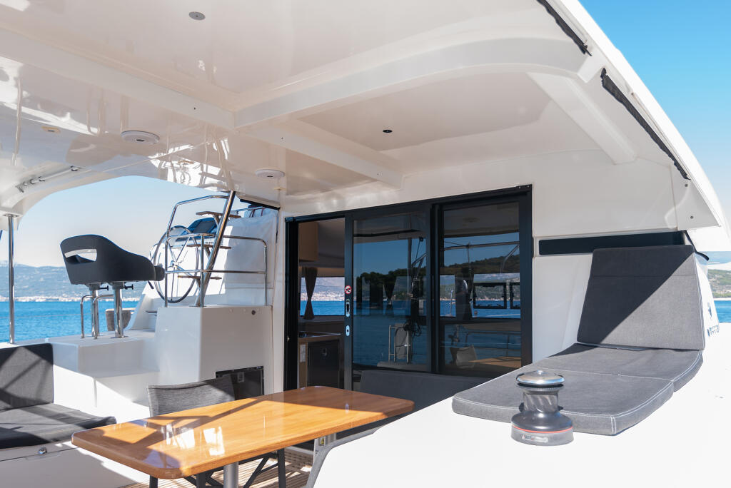 Catamaran 