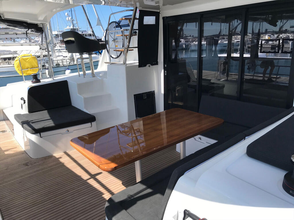 Catamaran 