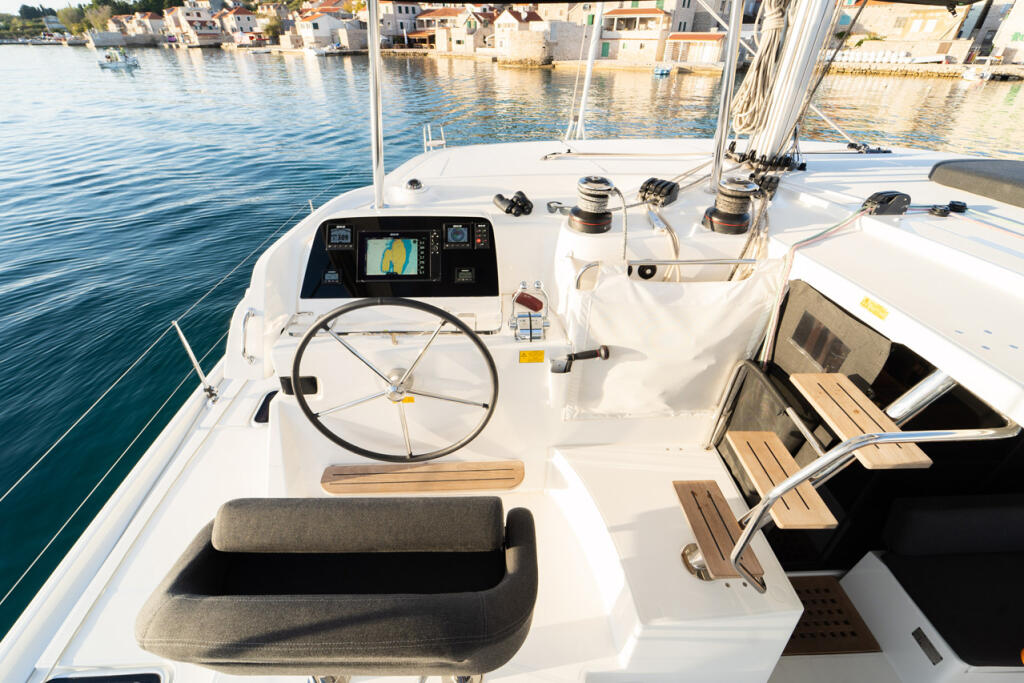 Catamaran 
