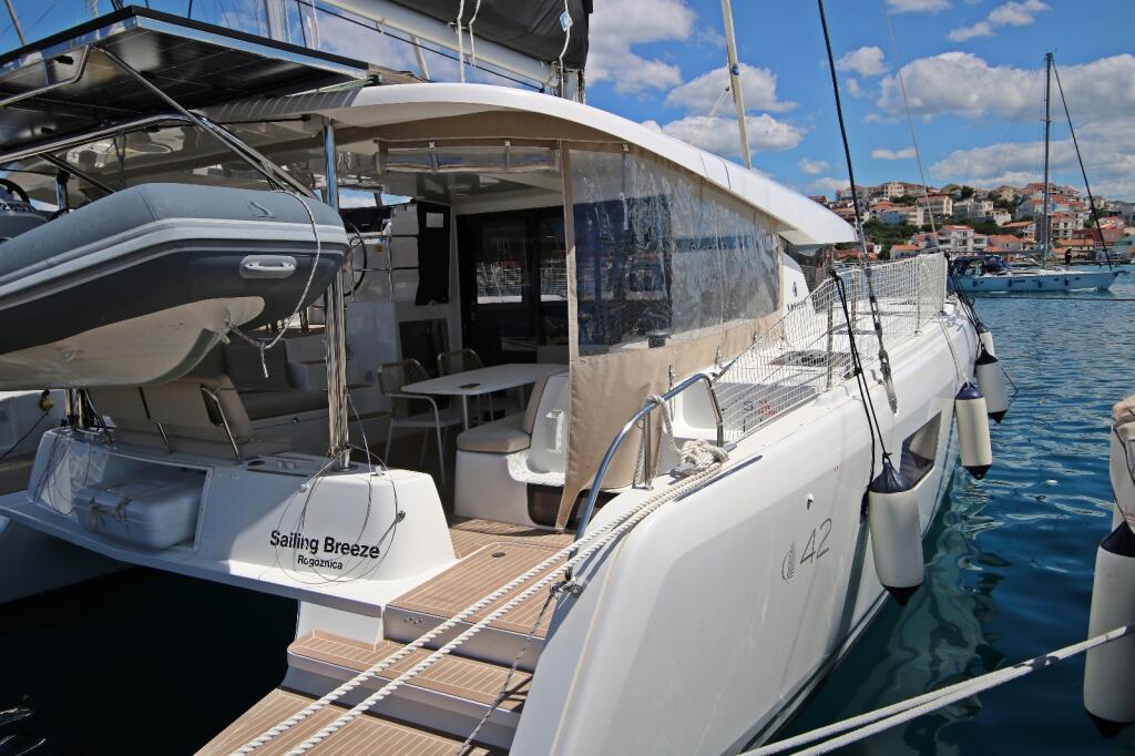 Catamaran 