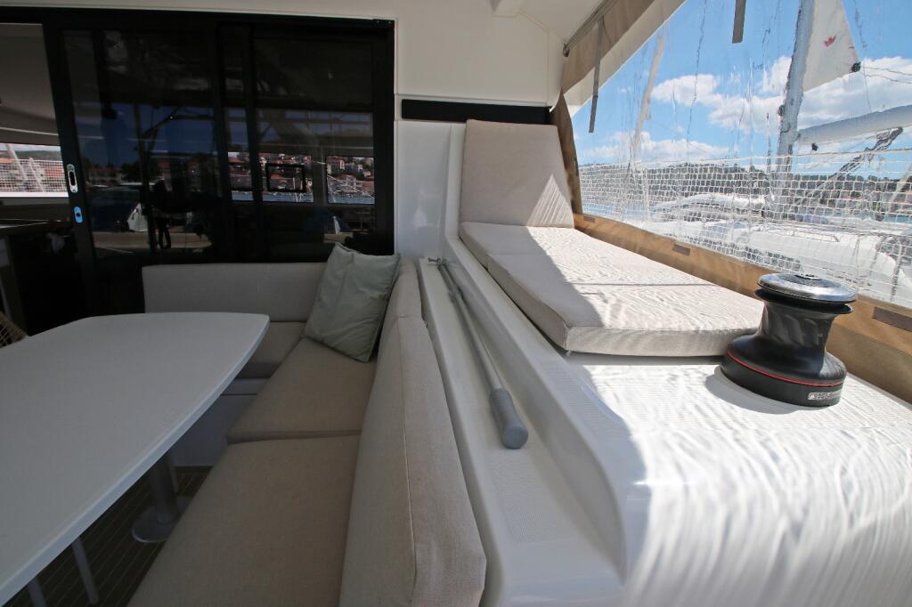 Catamaran 