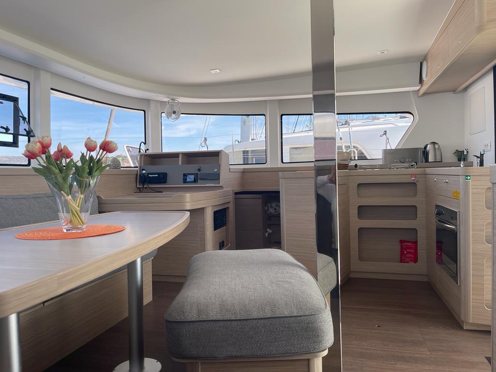 Catamaran 