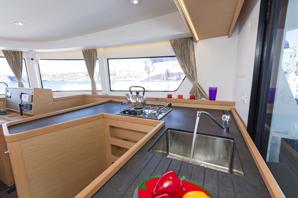 Catamaran 