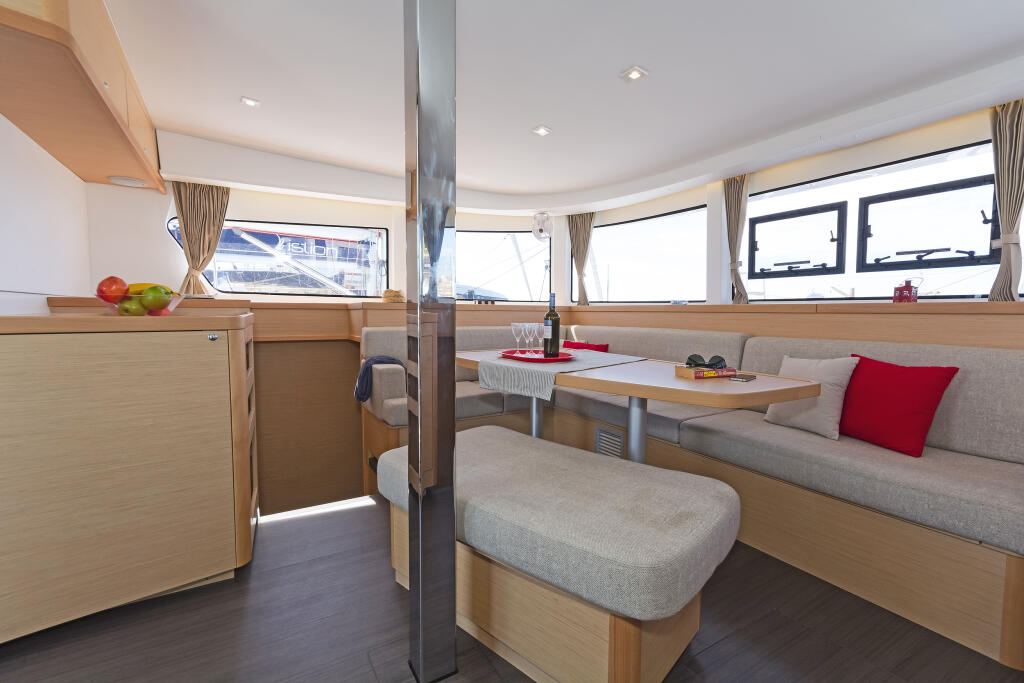 Catamaran 