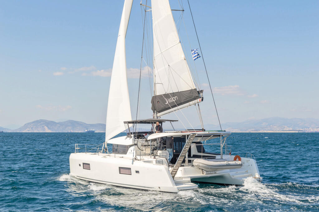Catamaran 