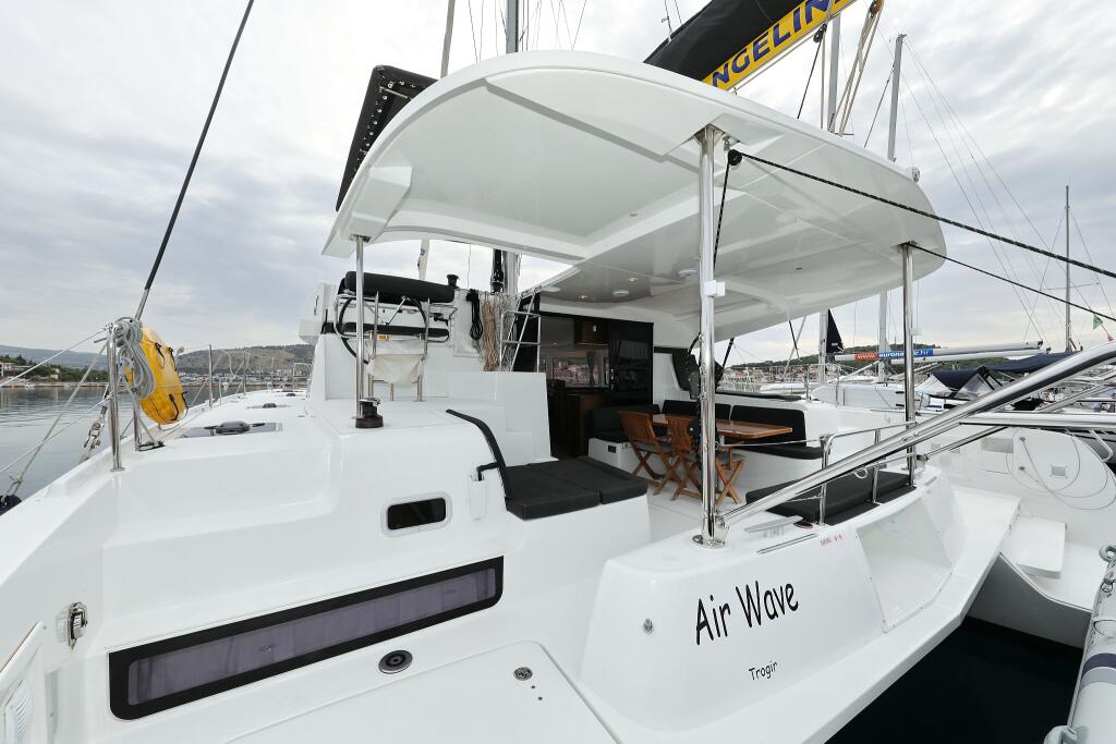 Catamaran 