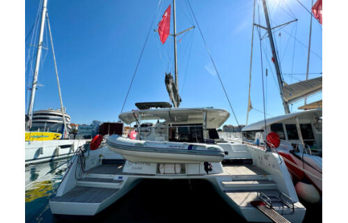 Catamaran 
