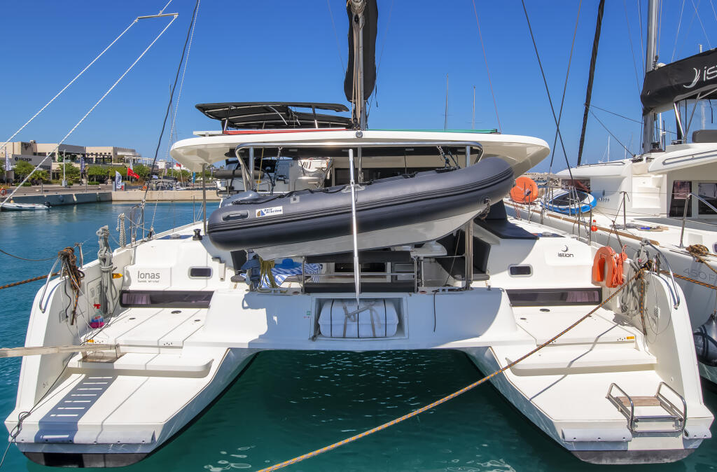 Catamaran 
