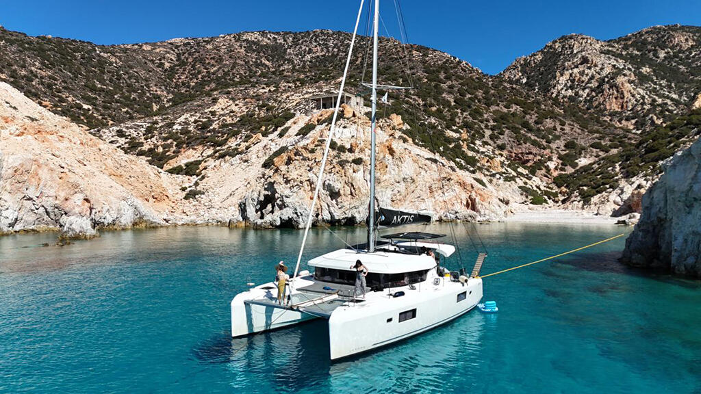 Catamaran 