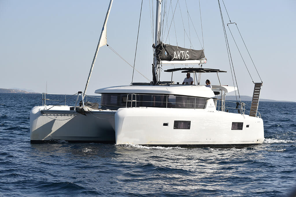 Catamaran 