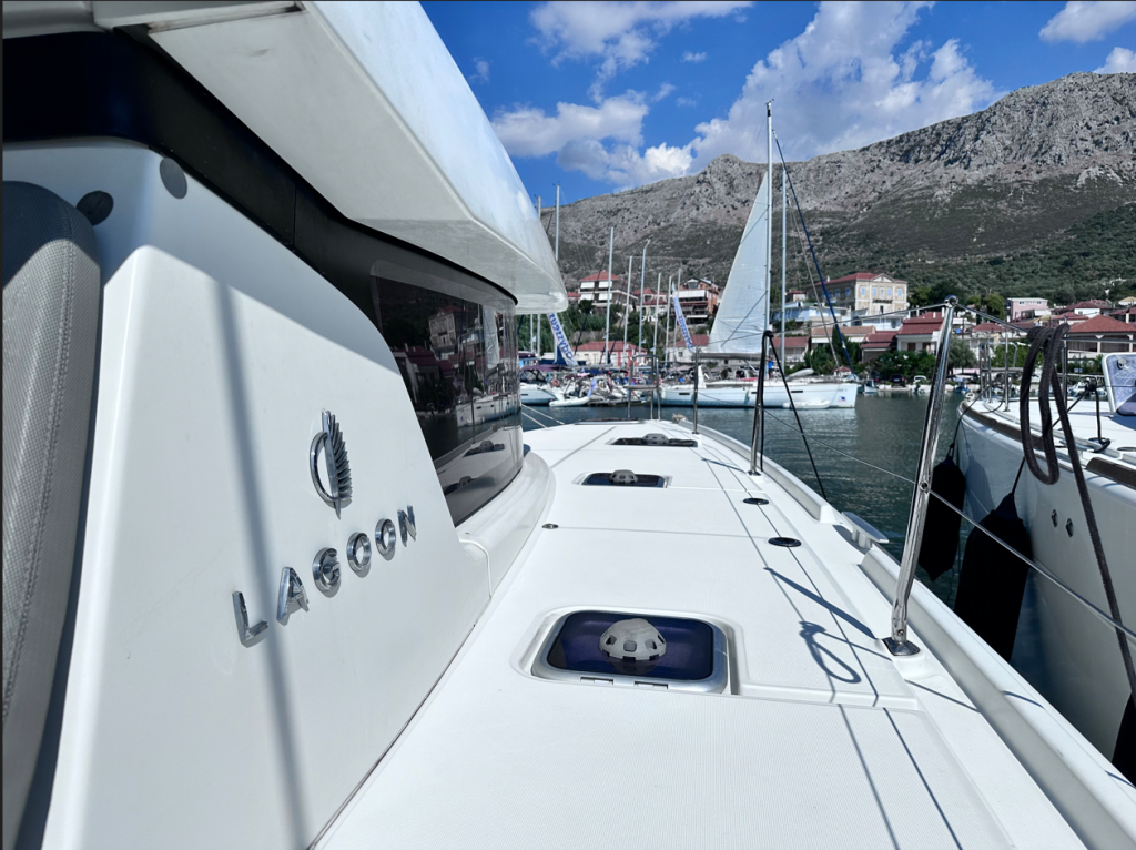 Catamaran 