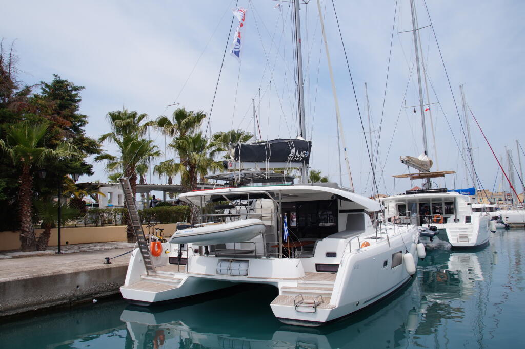 Catamaran 